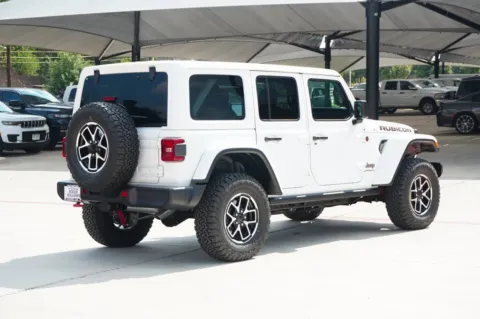 More photos of 2025 Jeep Wrangler Rubicon at Roger Williams Chrysler Dodge Jeep Ram, TX