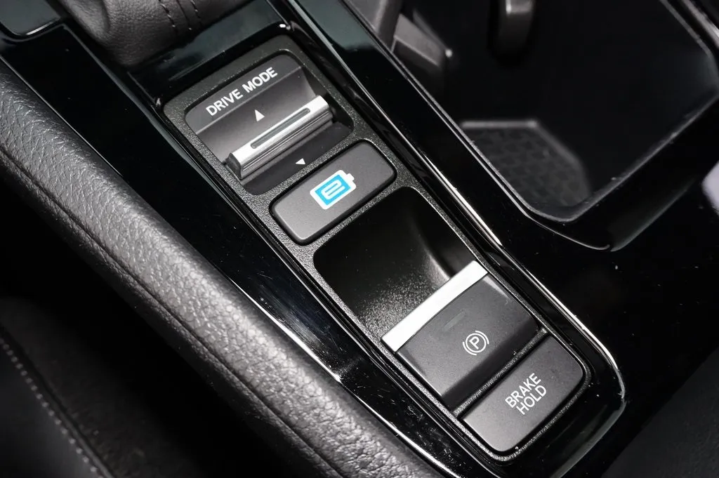 2023 Honda Accord Hybrid Sport-L photo 24