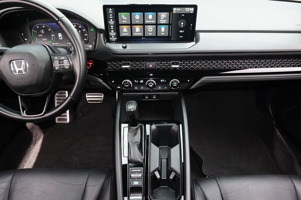 2023 Honda Accord Hybrid Sport-L photo 7
