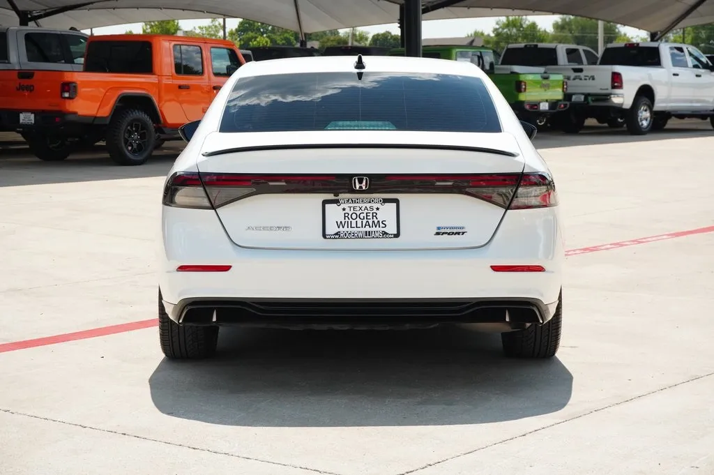 2023 Honda Accord Hybrid Sport-L photo 2