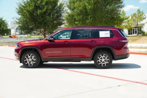 Photos of 2025 Jeep Grand Cherokee L Limited for sale in Weatherford, TX at Roger Williams Chrysler Dodge Jeep Ram