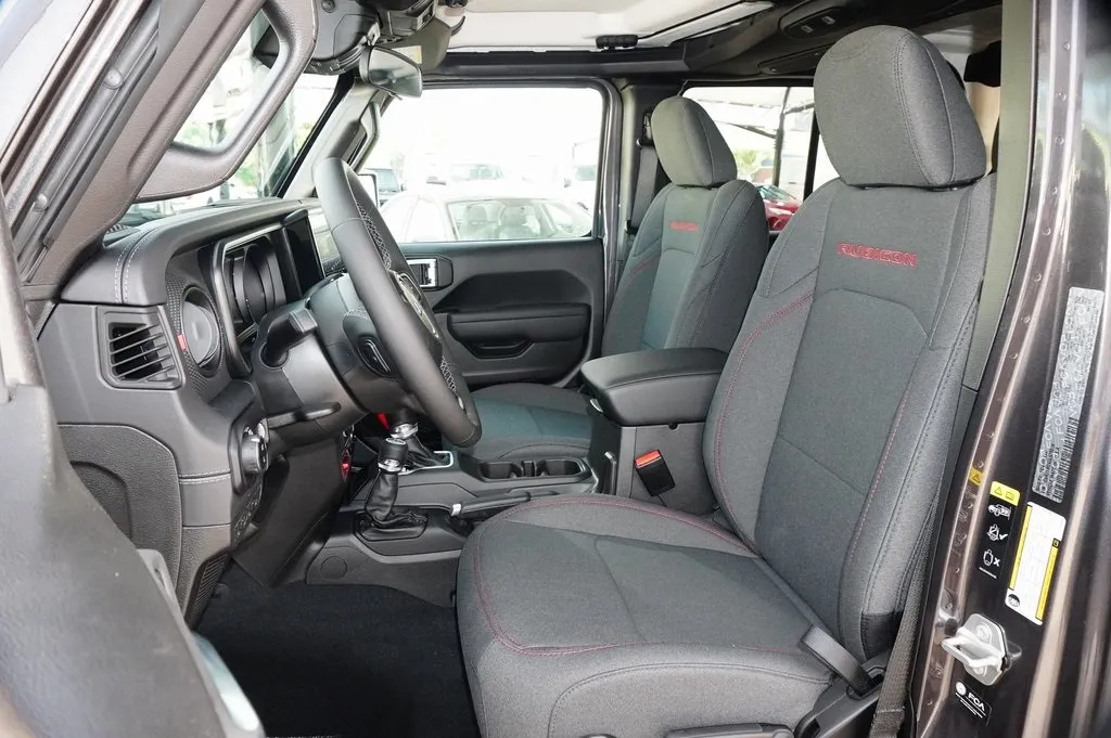 2025 Jeep Gladiator Rubicon photo 4