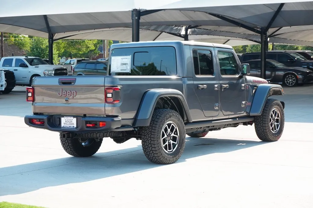 2025 Jeep Gladiator Rubicon photo 2
