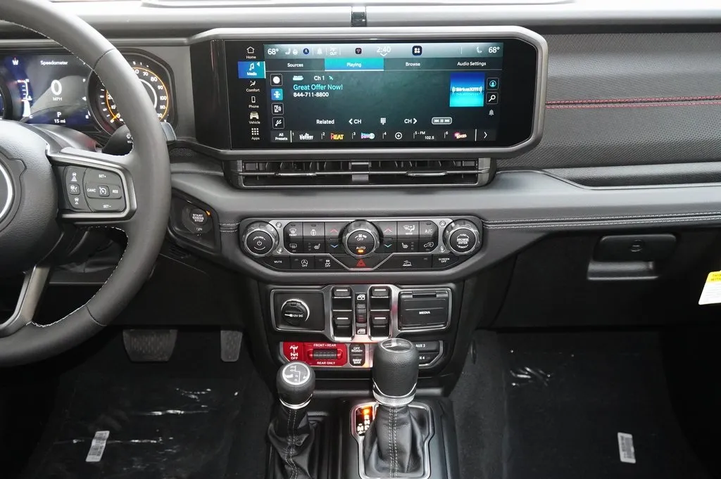 2025 Jeep Gladiator Rubicon photo 3