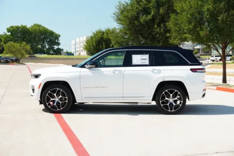 Photos of 2025 Jeep Grand Cherokee Summit Reserve for sale in Weatherford, TX at Roger Williams Chrysler Dodge Jeep Ram