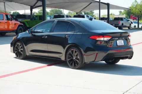 More photos of 2022 Toyota Corolla SE Nightshade at Roger Williams Chrysler Dodge Jeep Ram, TX