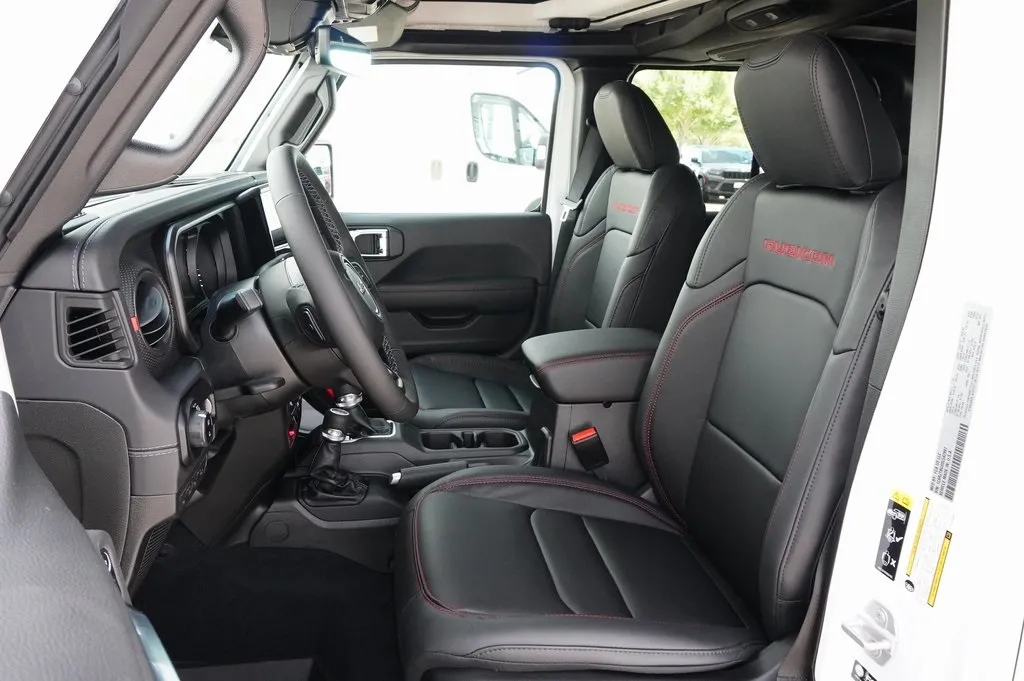 2025 Jeep Gladiator Rubicon photo 4