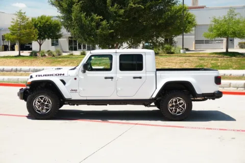 Photos of 2025 Jeep Gladiator Rubicon X for sale in Weatherford, TX at Roger Williams Chrysler Dodge Jeep Ram