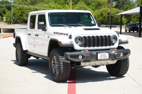 More photos of 2025 Jeep Gladiator Mojave at Roger Williams Chrysler Dodge Jeep Ram, TX