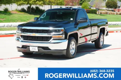 Black 2017 Chevrolet Silverado 1500 LT for sale in Weatherford, TX