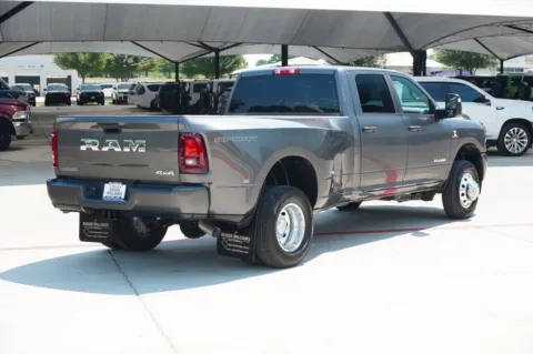 More photos of 2025 Ram 3500 Big Horn at Roger Williams Chrysler Dodge Jeep Ram, TX
