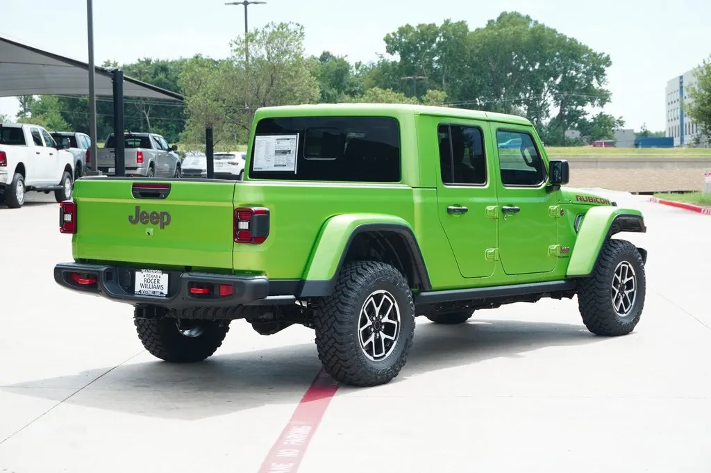 2025 Jeep Gladiator Rubicon photo 2