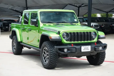 More photos of 2025 Jeep Gladiator Rubicon X at Roger Williams Chrysler Dodge Jeep Ram, TX