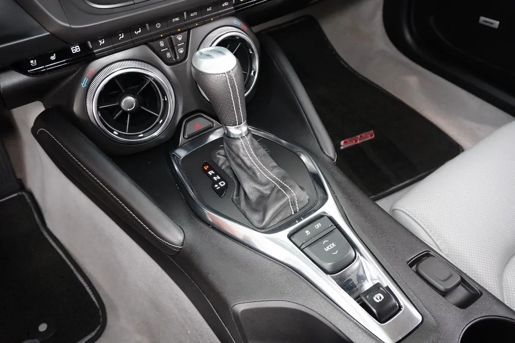 2019 Chevrolet Camaro 2SS photo 5