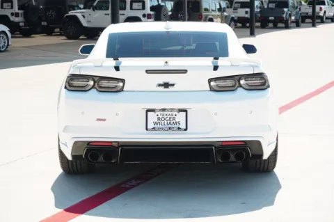 More photos of 2019 Chevrolet Camaro 2SS at Roger Williams Chrysler Dodge Jeep Ram, TX