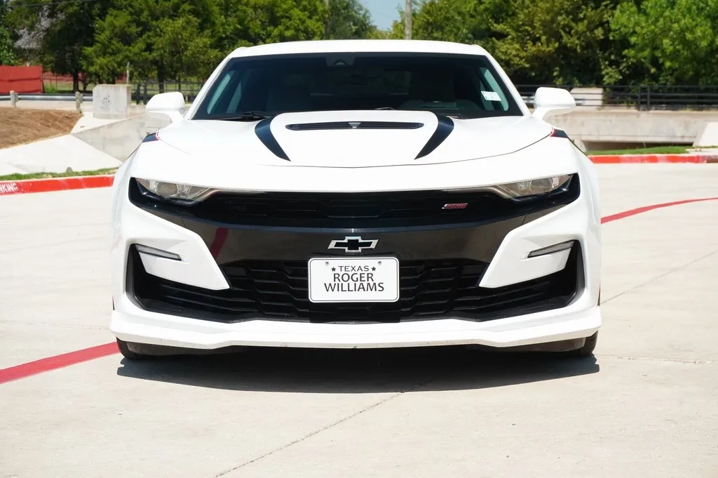 2019 Chevrolet Camaro 2SS photo 2