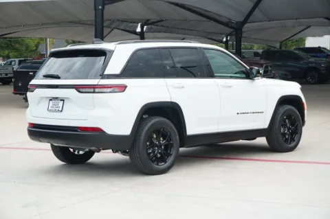 More photos of 2025 Jeep Grand Cherokee Altitude X at Roger Williams Chrysler Dodge Jeep Ram, TX