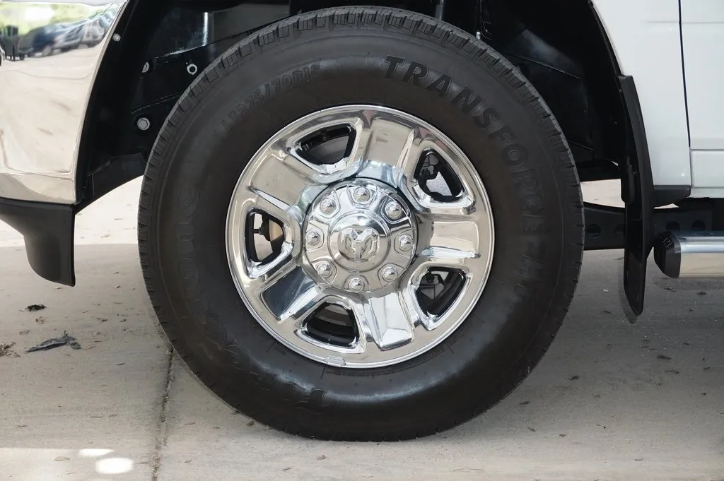 2024 Ram 2500 Tradesman photo 4