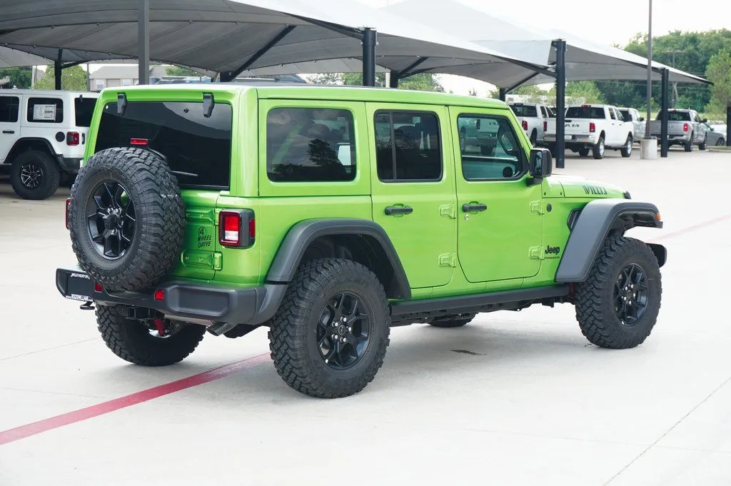 2025 Jeep Wrangler 4-Door Willys - Photo 4