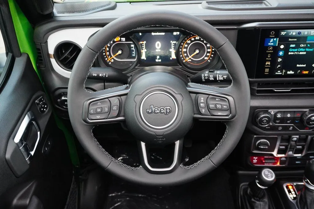 2025 Jeep Wrangler 4-Door Willys - Photo 8