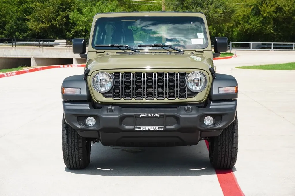 2025 Jeep Wrangler Sport photo 3