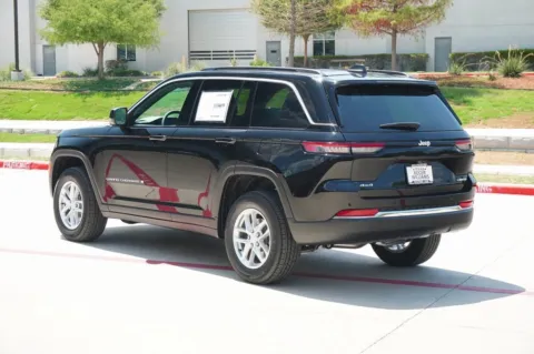Another view of 2025 Jeep Grand Cherokee Laredo X for sale in Weatherford, TX at Roger Williams Chrysler Dodge Jeep Ram