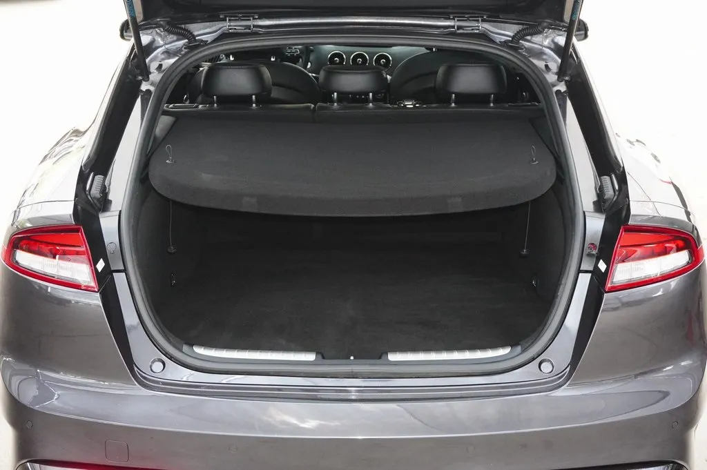 2023 Kia Stinger GT-Line photo 29