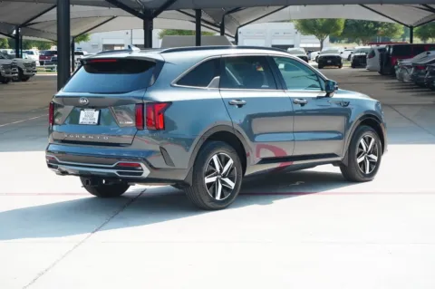 More photos of 2021 Kia Sorento EX at Roger Williams Chrysler Dodge Jeep Ram, TX