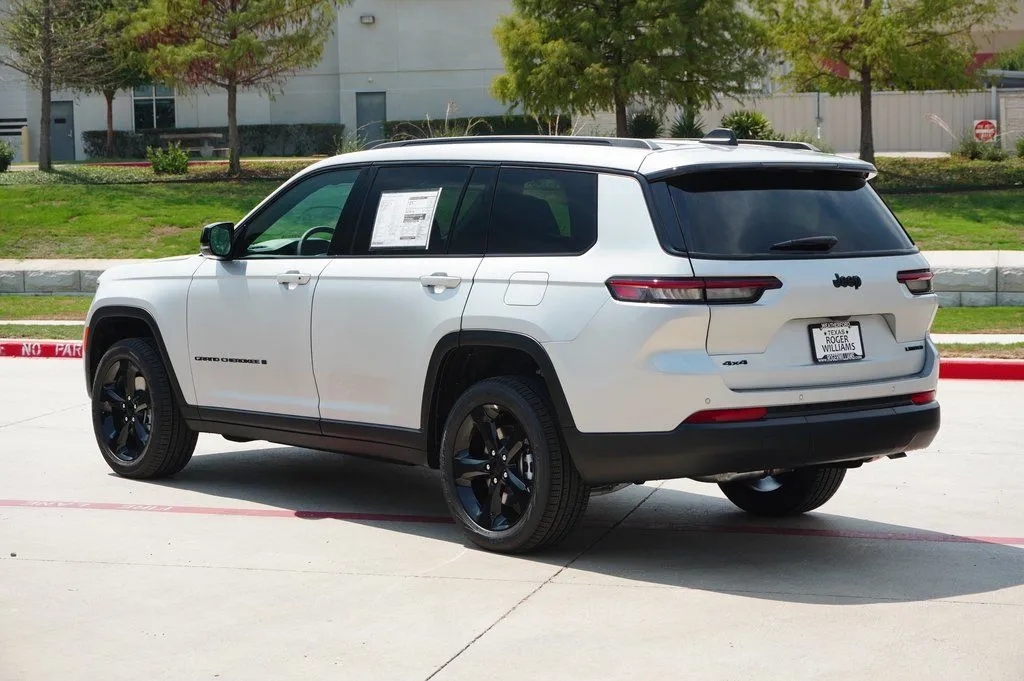2025 Jeep Grand Cherokee L Limited - Photo 3