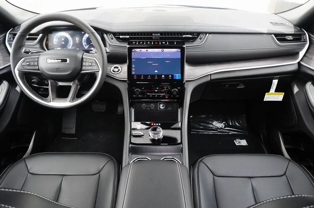 2025 Jeep Grand Cherokee L Limited - Photo 10