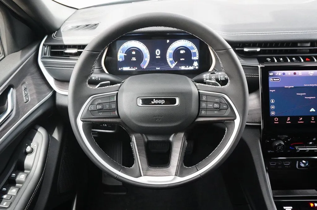 2025 Jeep Grand Cherokee L Limited - Photo 9