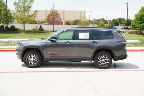 Photos of 2025 Jeep Grand Cherokee L Limited for sale in Weatherford, TX at Roger Williams Chrysler Dodge Jeep Ram