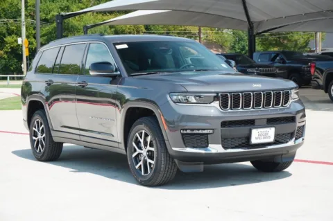 More photos of 2025 Jeep Grand Cherokee L Limited at Roger Williams Chrysler Dodge Jeep Ram, TX