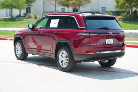 Another view of 2025 Jeep Grand Cherokee Laredo X for sale in Weatherford, TX at Roger Williams Chrysler Dodge Jeep Ram