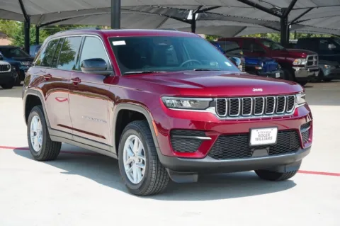 More photos of 2025 Jeep Grand Cherokee Laredo X at Roger Williams Chrysler Dodge Jeep Ram, TX