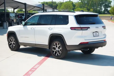 Another view of 2025 Jeep Grand Cherokee L Limited for sale in Weatherford, TX at Roger Williams Chrysler Dodge Jeep Ram