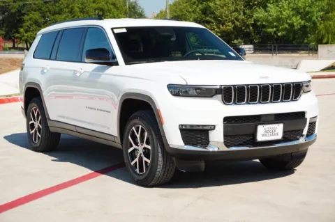 More photos of 2025 Jeep Grand Cherokee L Limited at Roger Williams Chrysler Dodge Jeep Ram, TX