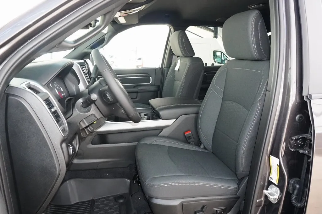 2026 Ram 2500 Lone Star photo 4