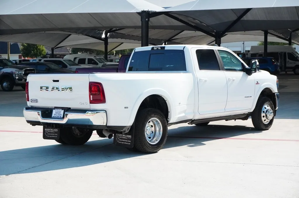 2026 Ram 3500 Limited photo 2