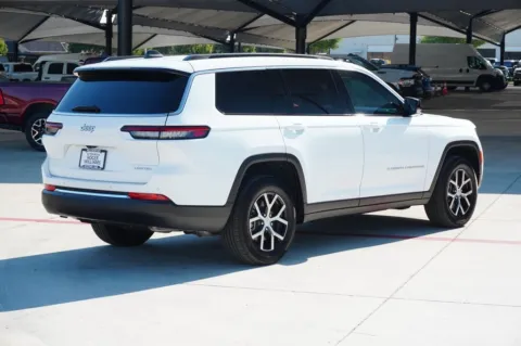 More photos of 2024 Jeep Grand Cherokee L Limited at Roger Williams Chrysler Dodge Jeep Ram, TX