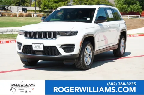 White 2025 Jeep Grand Cherokee Laredo X for sale in Weatherford, TX
