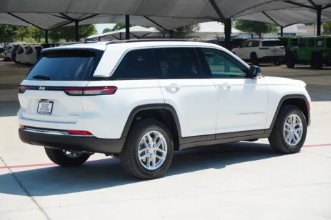More photos of 2025 Jeep Grand Cherokee Laredo X at Roger Williams Chrysler Dodge Jeep Ram, TX
