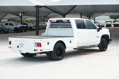 More photos of 2025 Chevrolet Silverado 3500HD LT at Roger Williams Chrysler Dodge Jeep Ram, TX