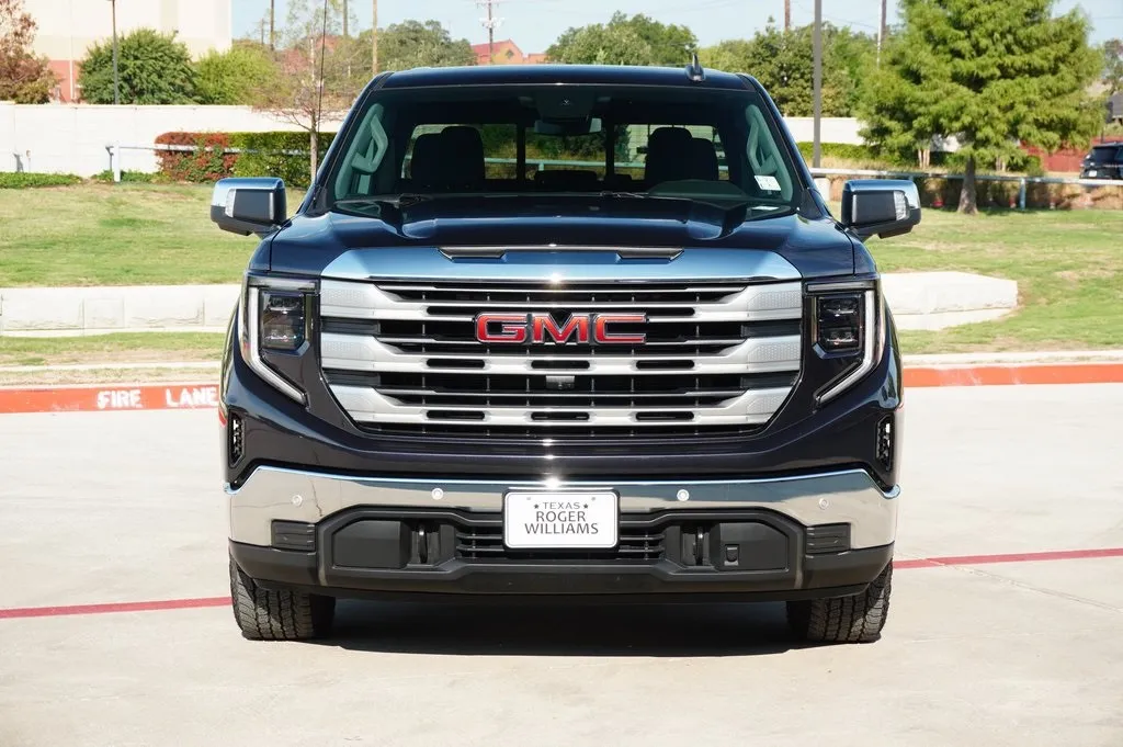 2024 Gmc Sierra 1500 SLE photo 3