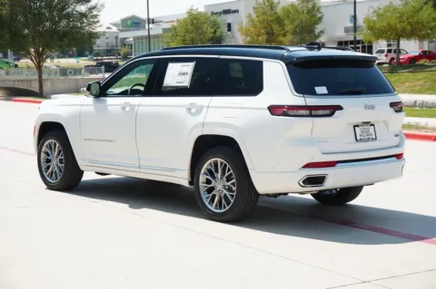 Another view of 2025 Jeep Grand Cherokee L Summit for sale in Weatherford, TX at Roger Williams Chrysler Dodge Jeep Ram