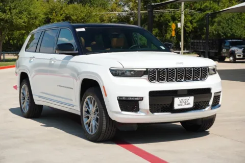 More photos of 2025 Jeep Grand Cherokee L Summit at Roger Williams Chrysler Dodge Jeep Ram, TX