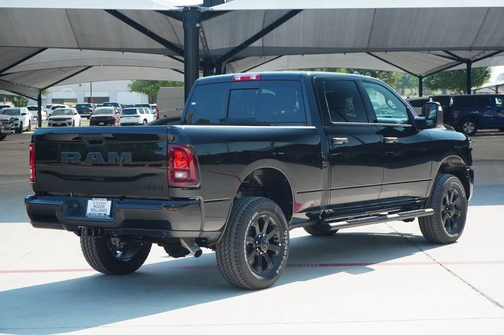 2026 Ram 2500 Tradesman photo 2
