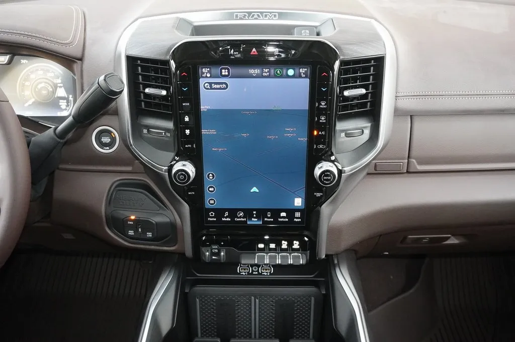 2026 Ram 3500 Laramie photo 3