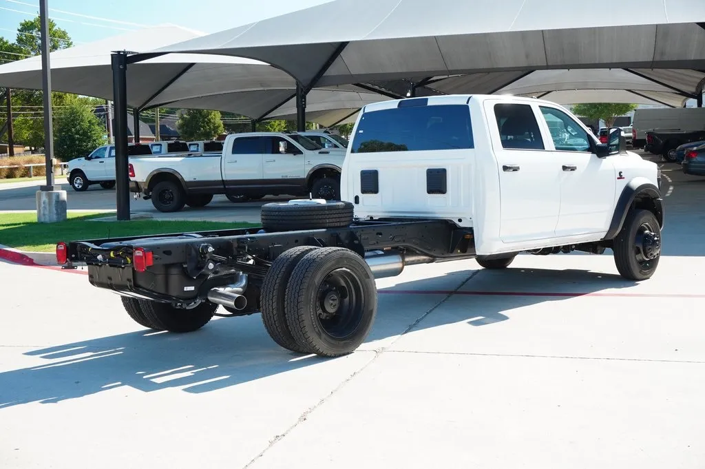 2026 Ram 5500 photo 2