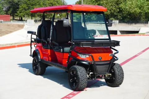 More photos of 2025 Epic E60L LIFTED at Roger Williams Chrysler Dodge Jeep Ram, TX